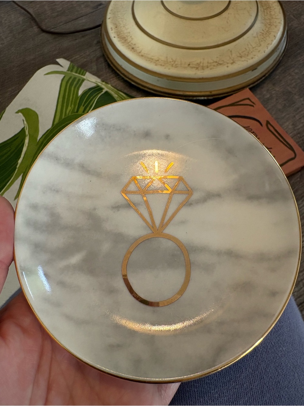 Marble-Effect Engagement Ring / Trinket Dish💍 - Picture 4 of 7